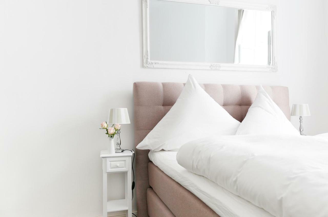 Droy By Rockchair Apartments L Superhost Status L 2 Bedroom Boxspringbeds Next To Center "Kurfuerstendamm" - Cozy Family & Business Flair Welcomes You! 베를린 외부 사진