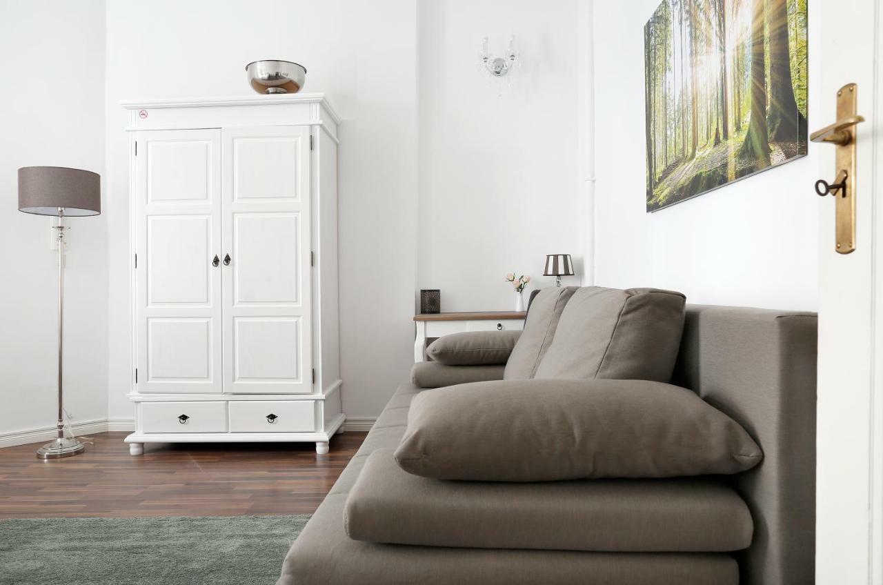 Droy By Rockchair Apartments L Superhost Status L 2 Bedroom Boxspringbeds Next To Center "Kurfuerstendamm" - Cozy Family & Business Flair Welcomes You! 베를린 외부 사진